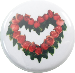 Hearts from roses button